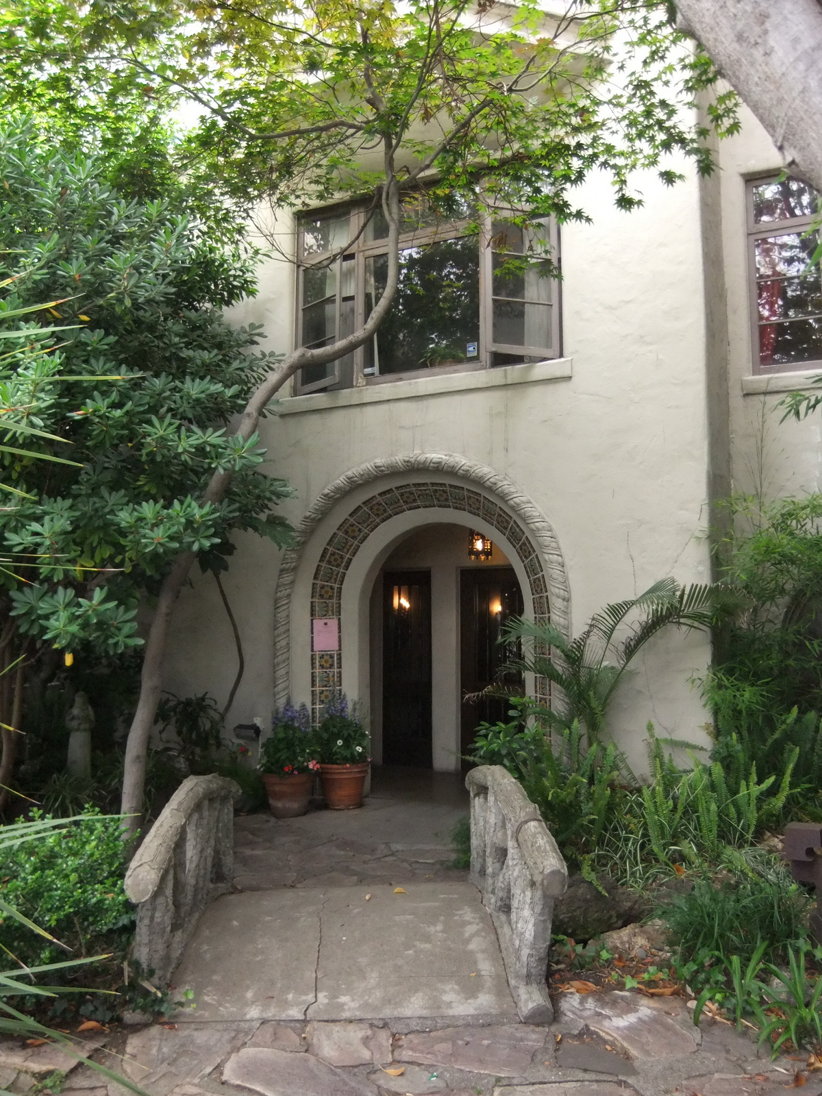 Information about "DSCF1972.JPG" on montezuma apartments Oakland